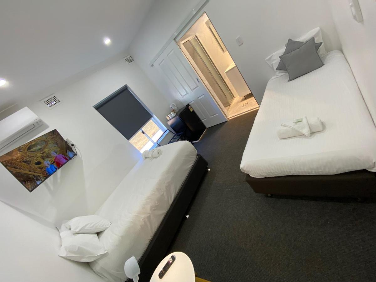 Central Motel マッジー エクステリア 写真